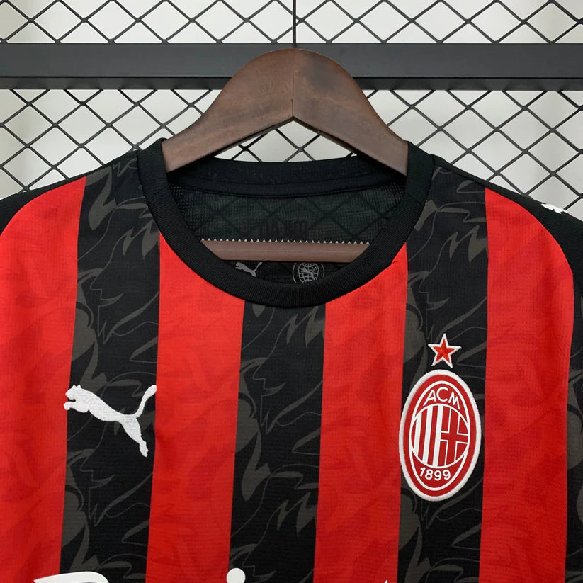 MILÁN PRIMERA EQUIPACIÓN 25/26