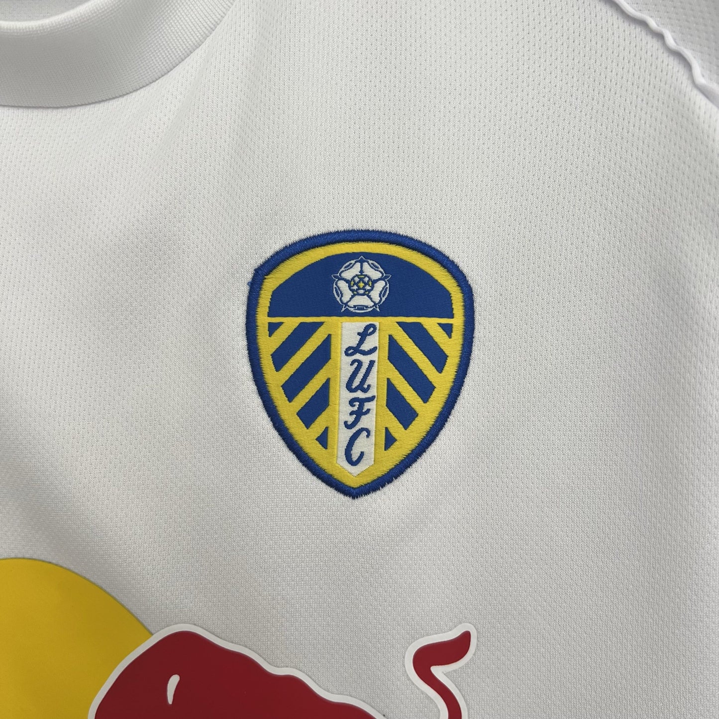 LEEDS UNITED PRIMERA EQUIPACIÓN 25/26