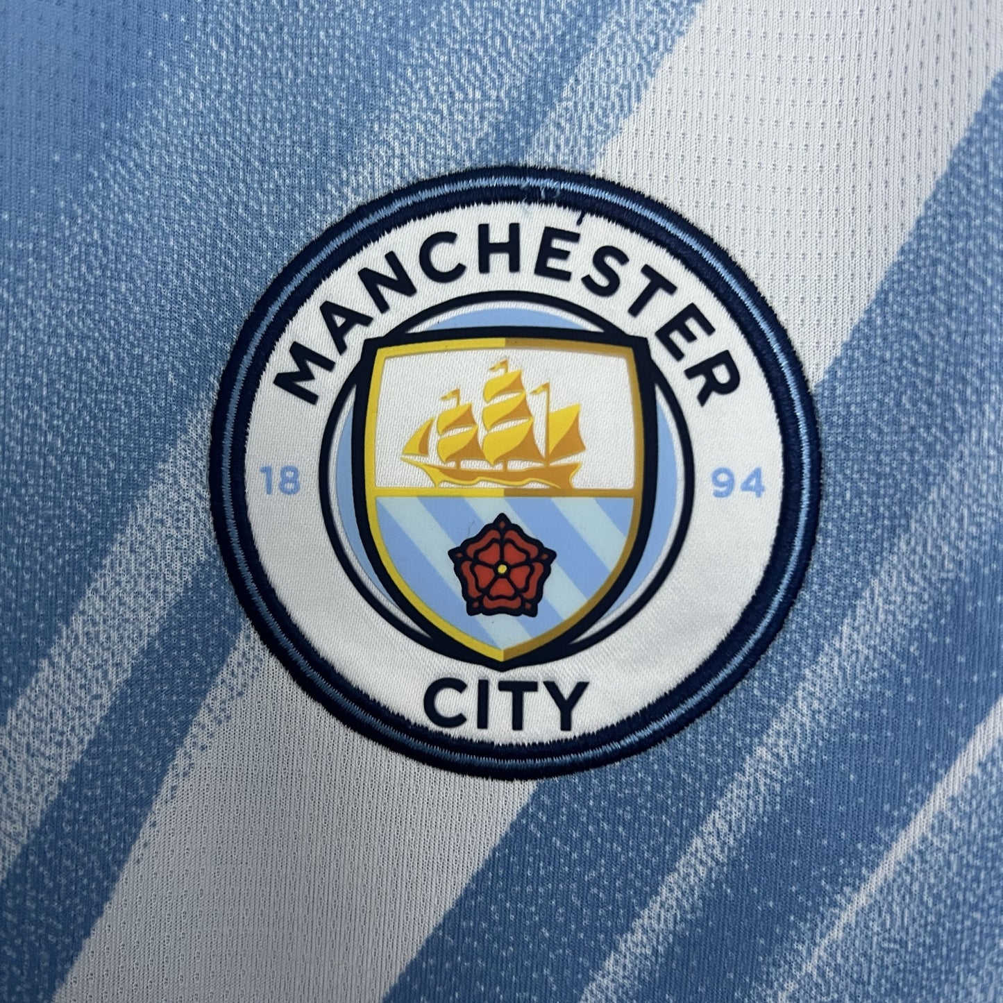 MANCHESTER CITY PRIMERA EQUIPACIÓN 25/26