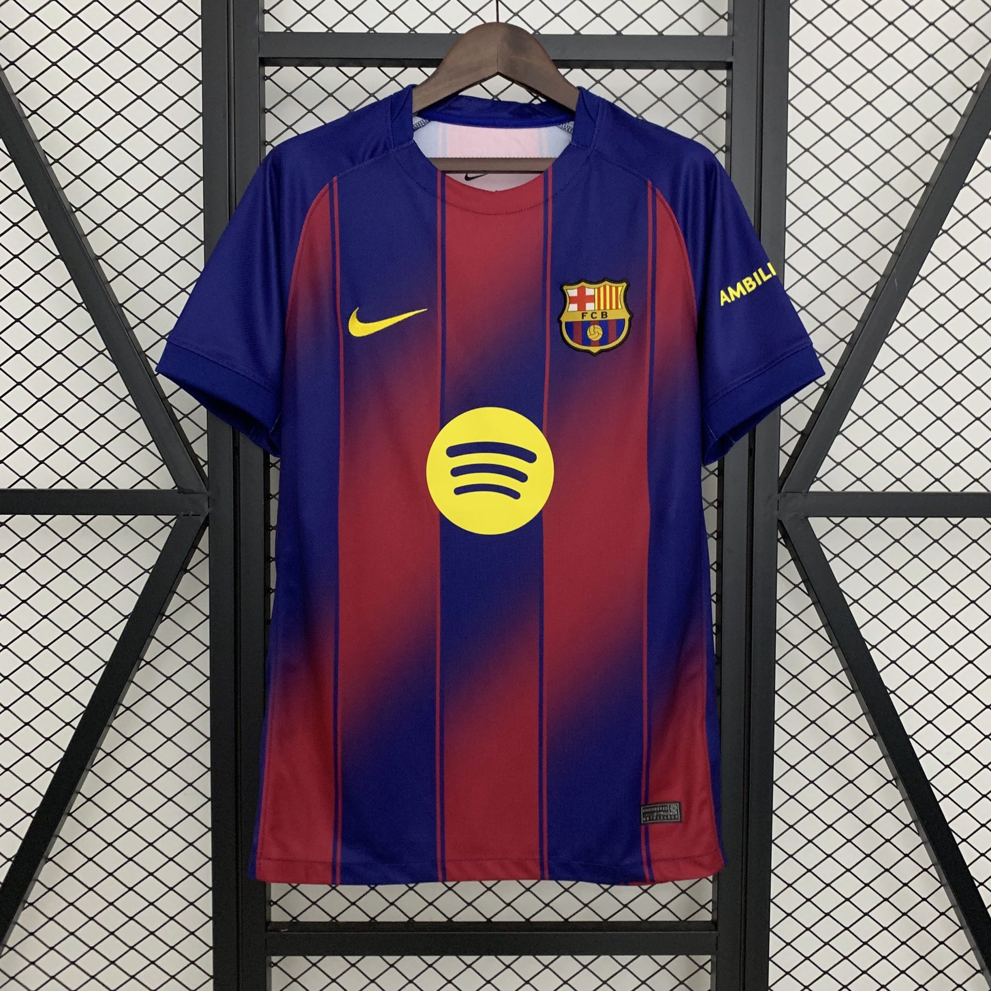 Camiseta Barcelona Primera Equipación 25/26 frontal"
