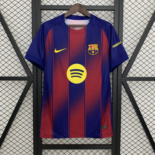 Camiseta Barcelona Primera Equipación 25/26 frontal"
